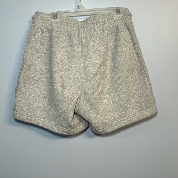 TNA Gray Cozy Fleece Sweatshorts - Picture 2 of 3